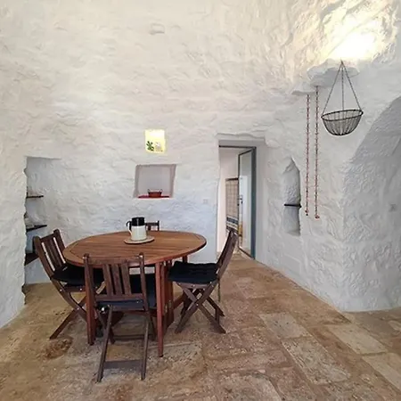 Trullo In Valle D'itria Ceglie Messapica